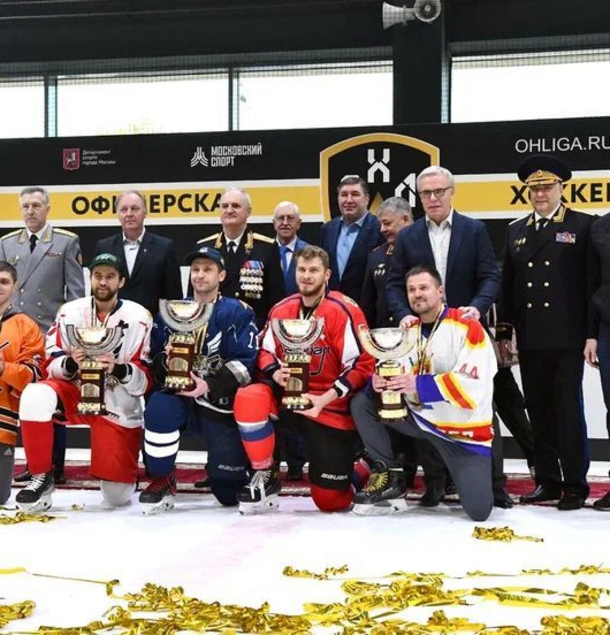 Определены лучшие игроки четвертого сезона Офицерской хоккейной лиги в Москве